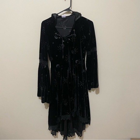 Spirit Witchy Coven Goth dress velvet bell sleeve high low Halloween costume S - Picture 3 of 11